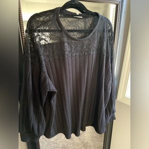 Maurice’s Black lace top